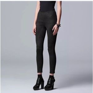 Simply Vera Vera Wang| High-Rise Faux Suede Skimmer